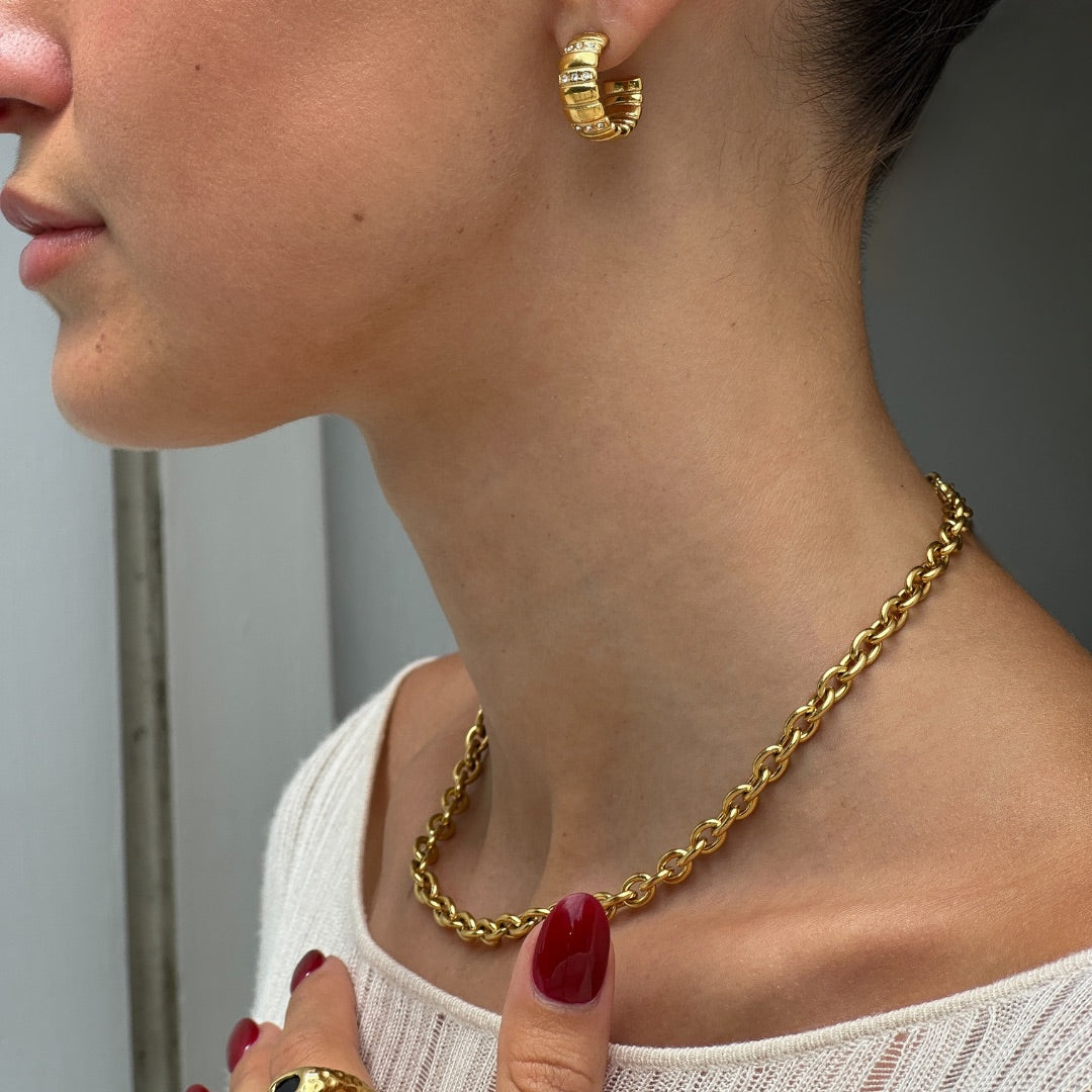MYRA NECKLACE